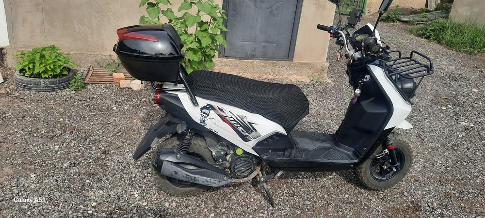 Скутер BM 49 куб