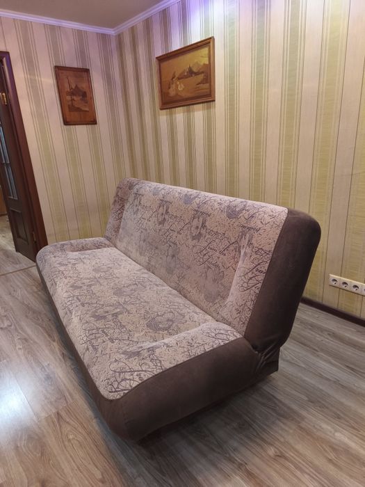 отдам диван самовывоз