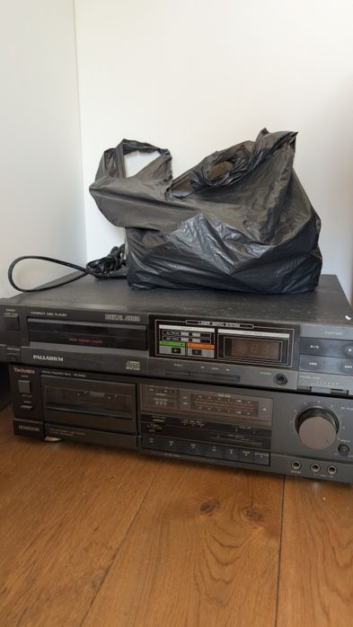 Стара аудио техника марка Technics
