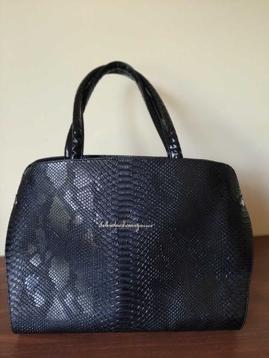 Нова дамска чанта Salvatore Ferragаto.