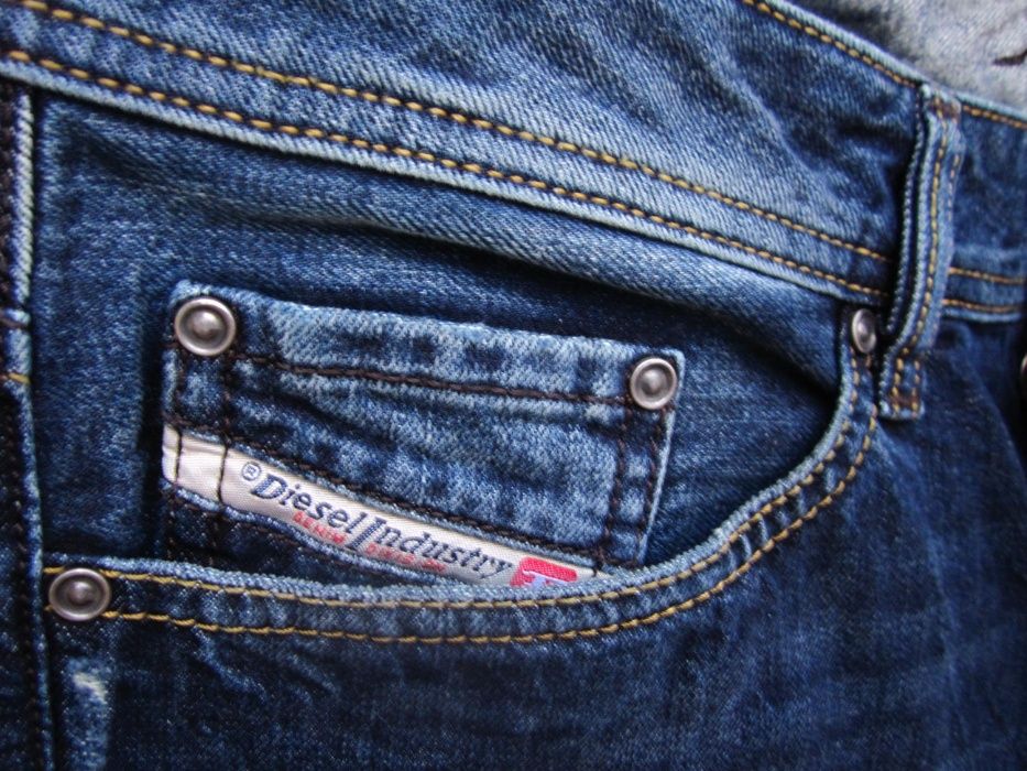 Blugi (jeans) DIESEL Viker