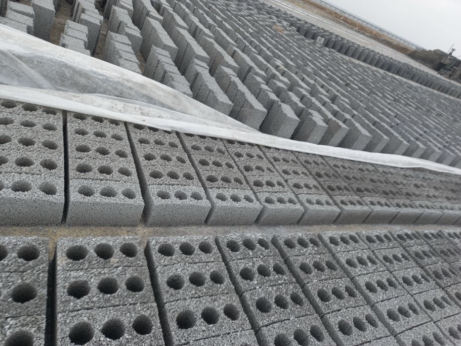 Шлакоблок строительный Шымкент