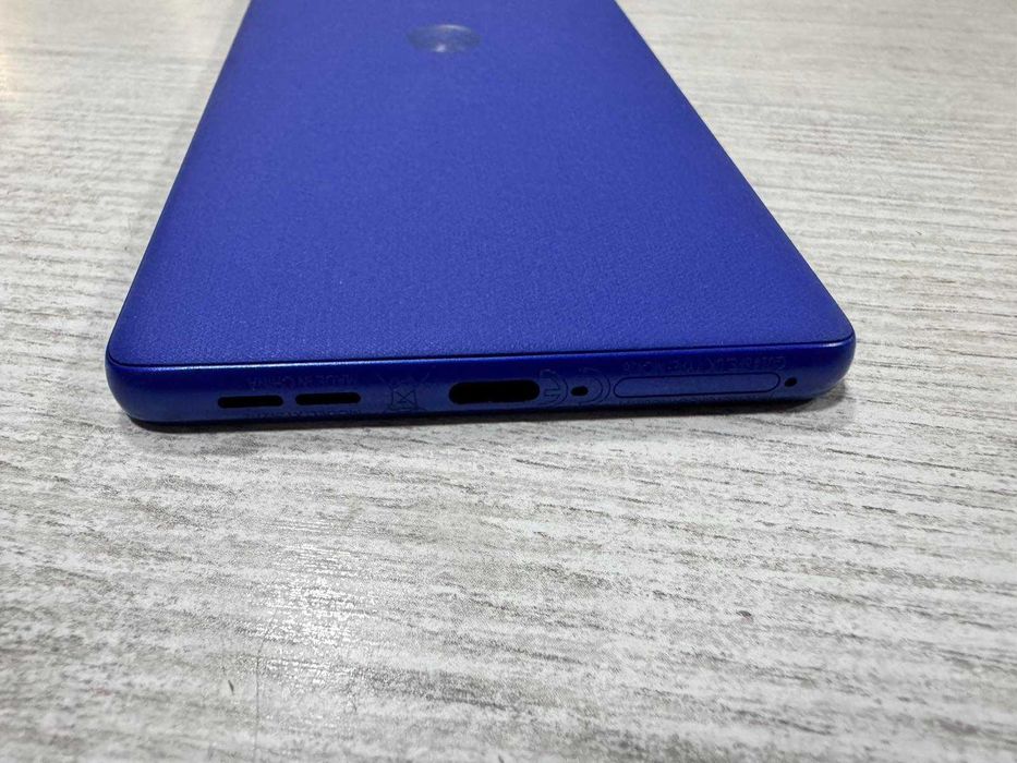 Motorola G85 5G 256GB 8GB RAM Dual