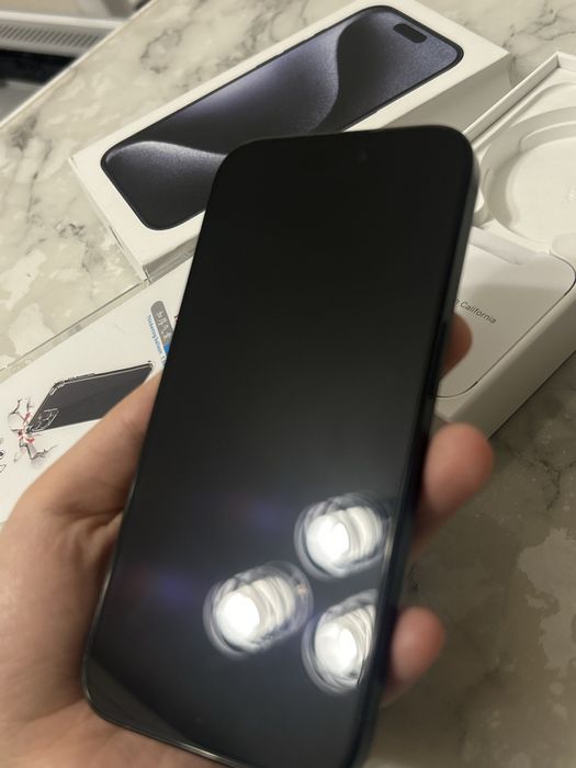 Продам iPhone 15 pro 256 гб ,акб 87%