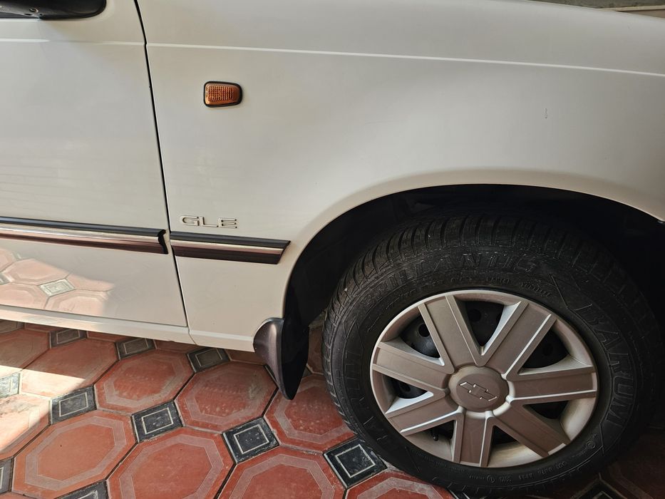 Daewoo Nexia 1 GLE 2001 Ideal