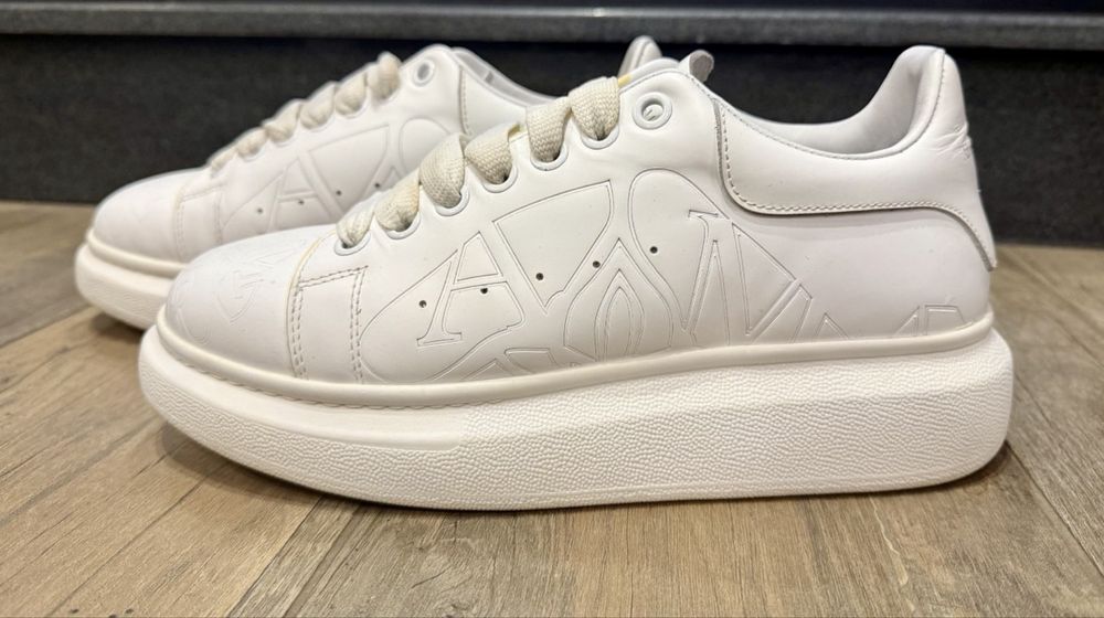 Бели кецове Alexander McQueen