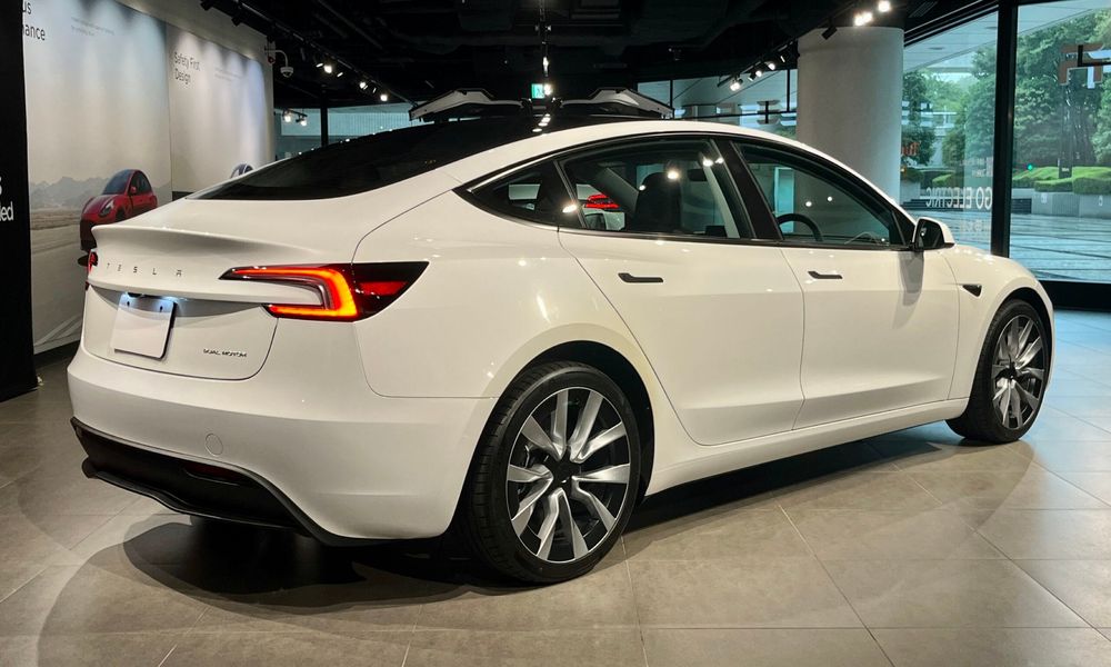 Части за Tesla Y/3