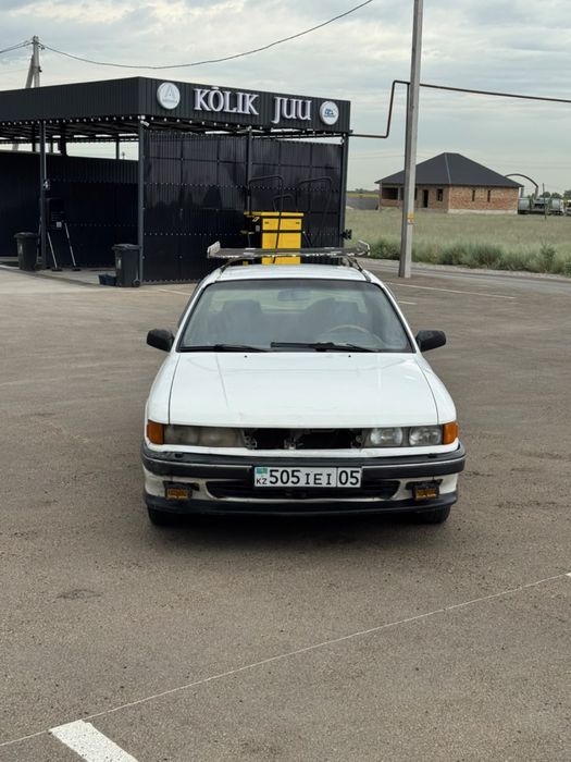 Mitsubichi Galant