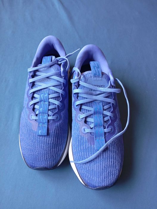 Маратонки  Nike Motiva