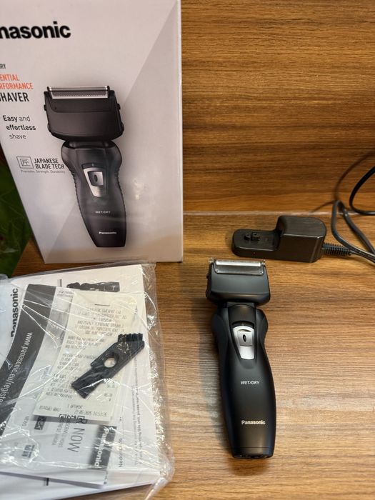 Продавам чисто нов panasonic shaver