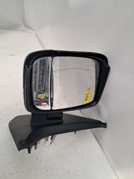 Огледало ляво Opel Vivaro B