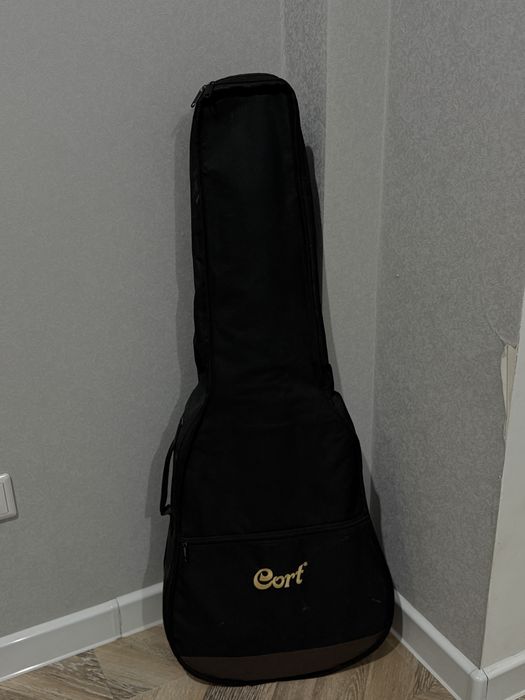 Акустическая гитара CORT AD810 + комплект