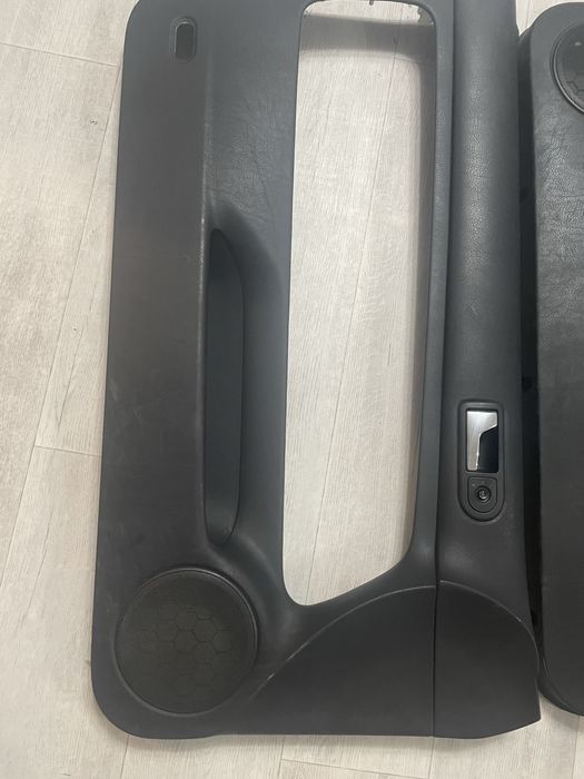 Дверные карты гольф 4 (купе 2 дверный)