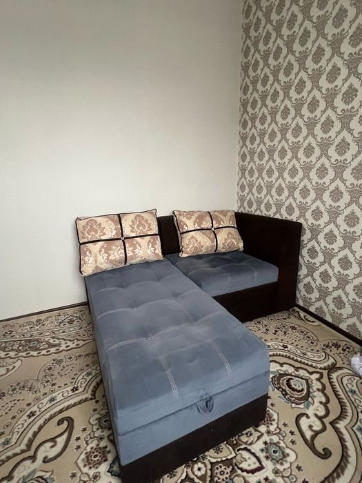 Диван для гостиной