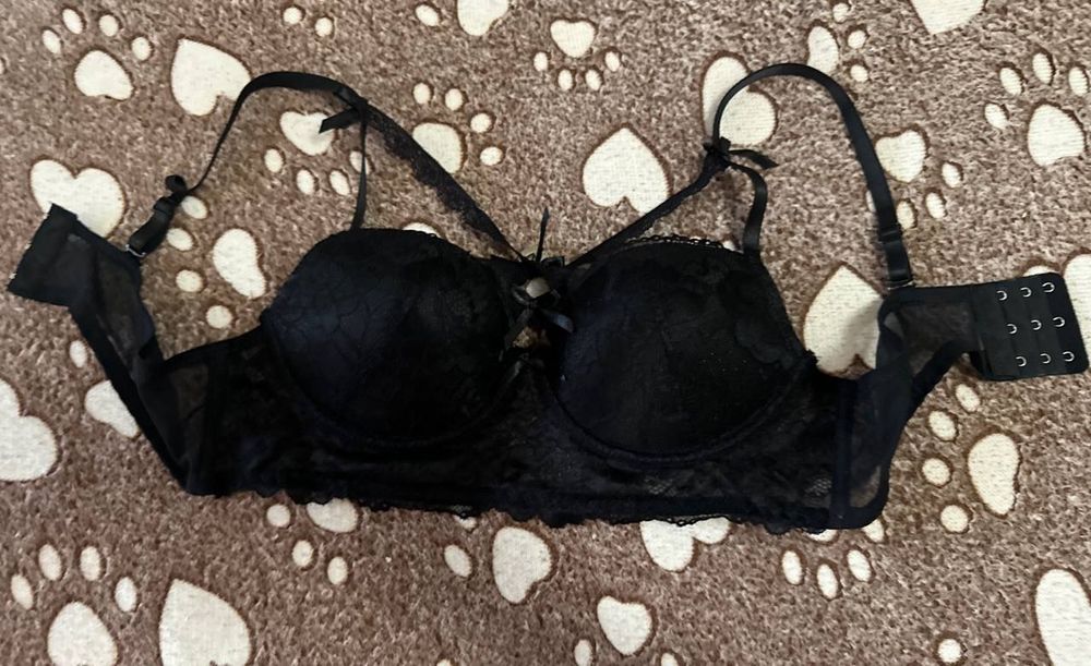 бюстгальтер. Женский