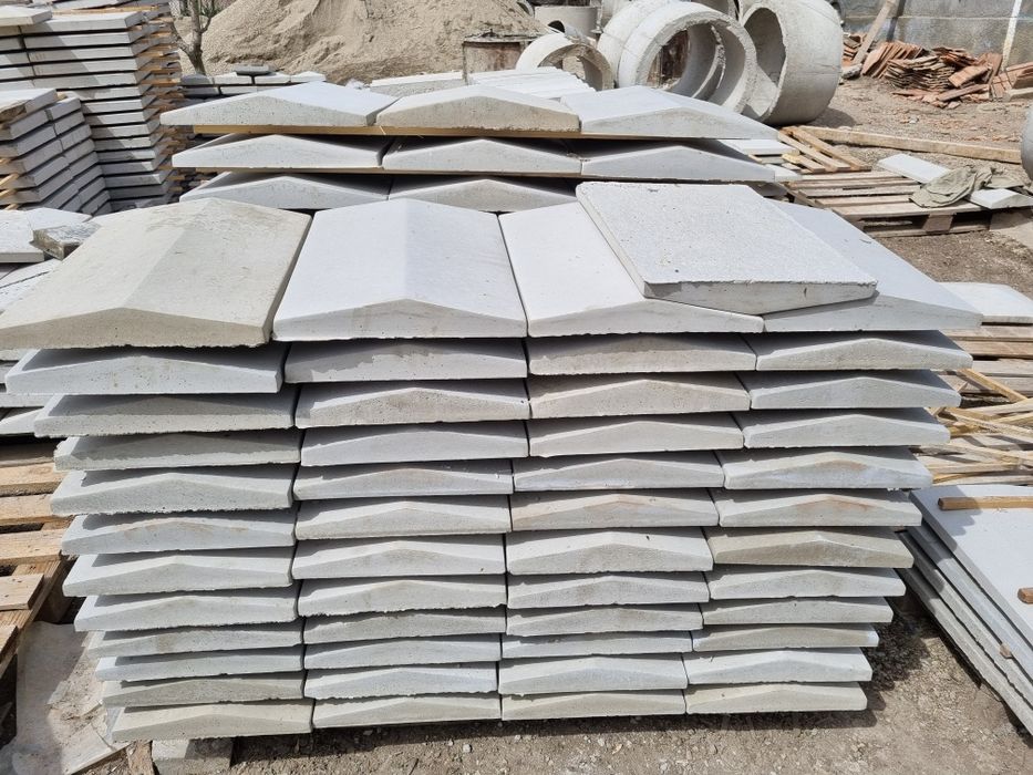 Capace de gard/palari /coame de gard