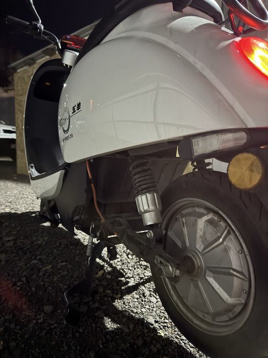 Продам электроскутер