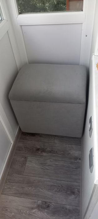 Продам пуфик на балкон.