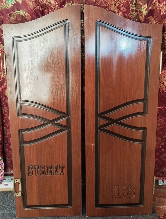 Эшиклар сотилади