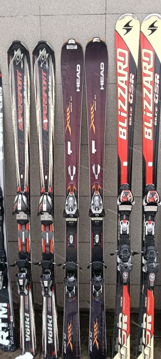 Продавам сноубордове,обувки, ски, калъфи  от Швейцария