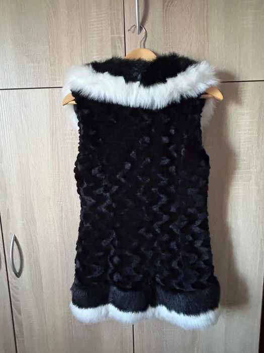 Vestă îmblănită, foarte călduroasă