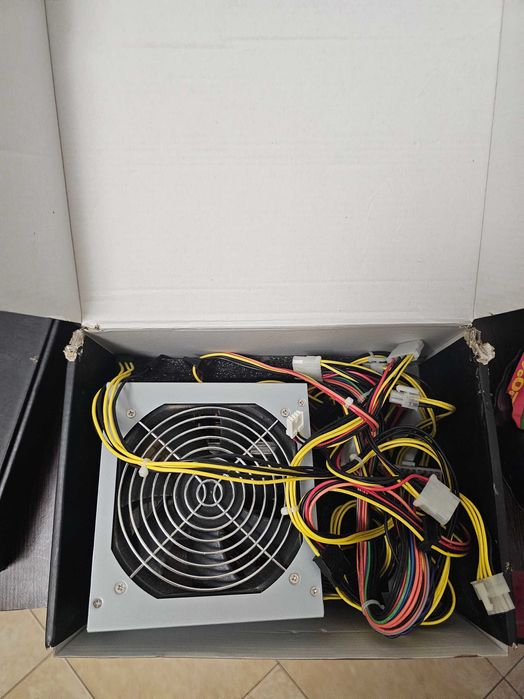 Sursa de Putere pentru PC Seasonic 500Watts