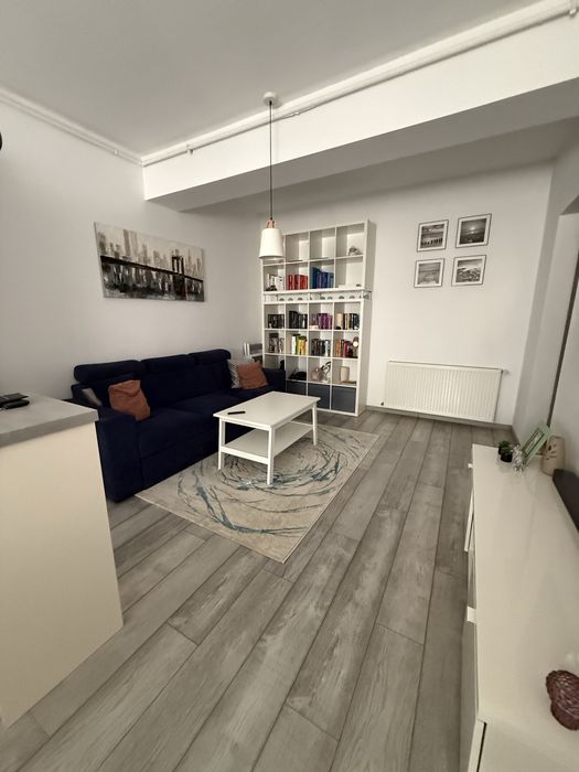 Apartament 3 camere de vanzare