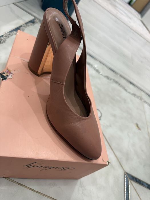 sasha fabiani туфли 37рр кожанные