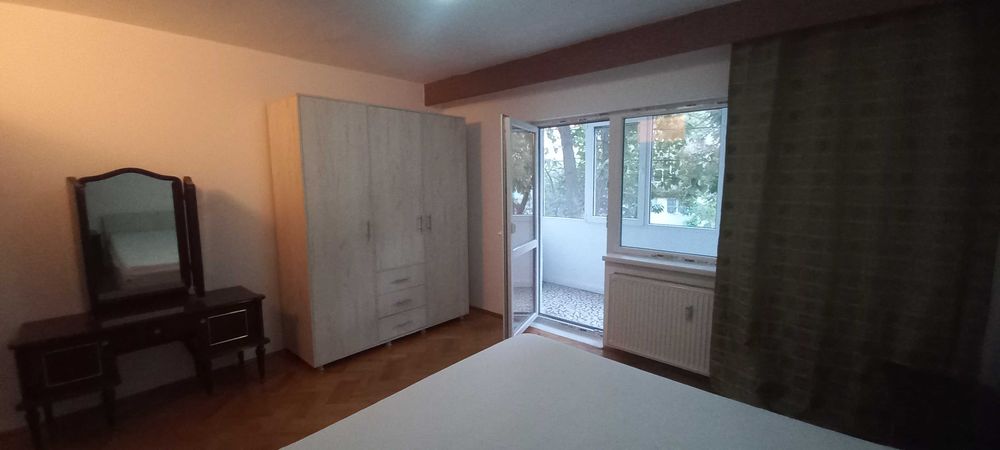 Închiriat Apartament 2 Camere Cartierul Aviatiei