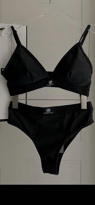 Costum de baie Balnciaga,  model 2026, preț fix