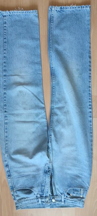 куртки. свитера. обувь