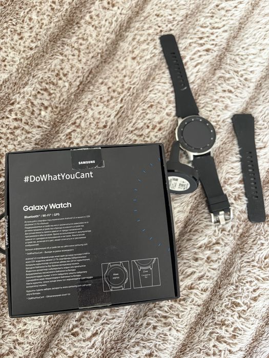 Часы Galaxy Watch