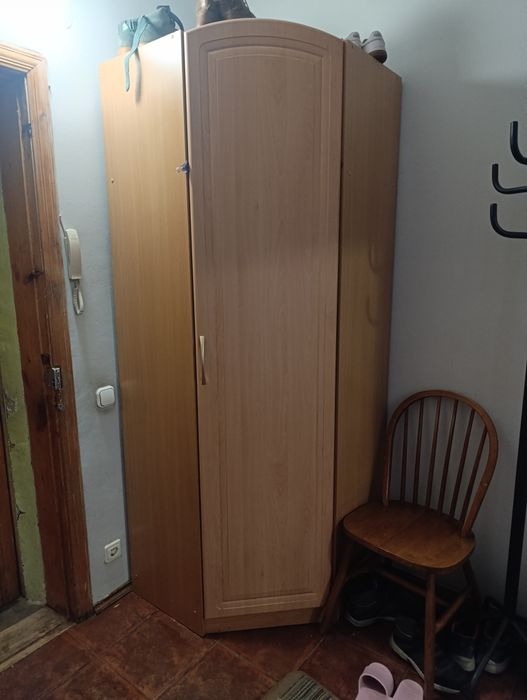 Шкаф для прихожей