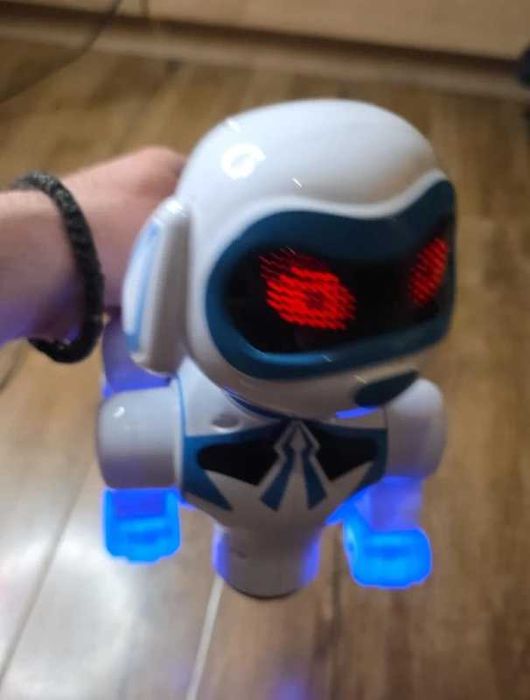 Catel plimbaret Tanfun