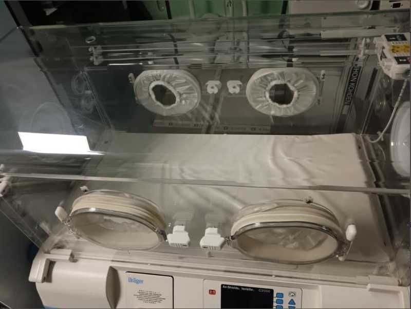 Инкубатор для новорожденных Izolette C2000 Drager