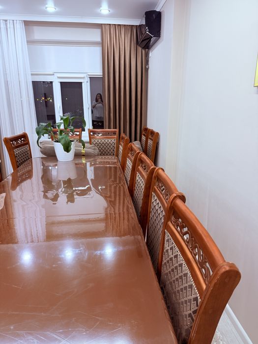 Продаю стулья для гостинной