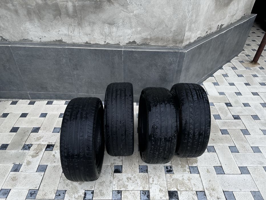 Сроно продам резины