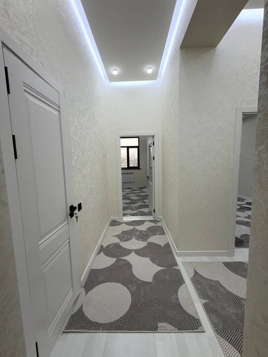 Чилонзор 23 кв 3 хонали замонавий хоналон сотилади!!!