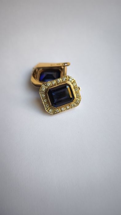 Серьги с сапфирами и бриллиантами