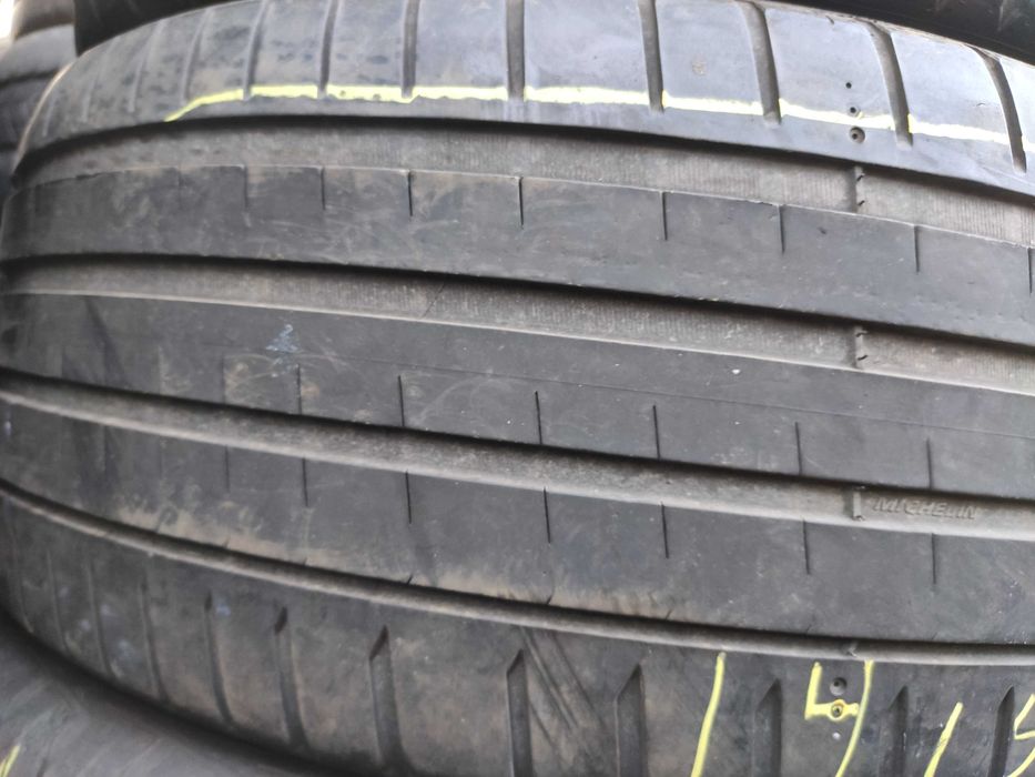 2бр Летни гуми 235 40 19 - Michelin - DOT 2023