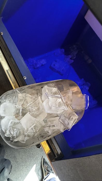 Ледогенератор 30кг в сутки