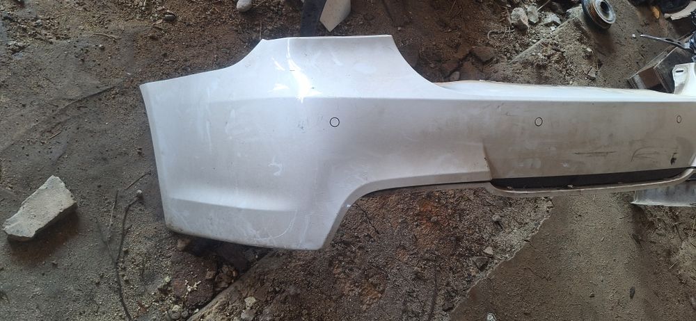 Rear M bumper for BMW E90 Задна М броня за бмв е90