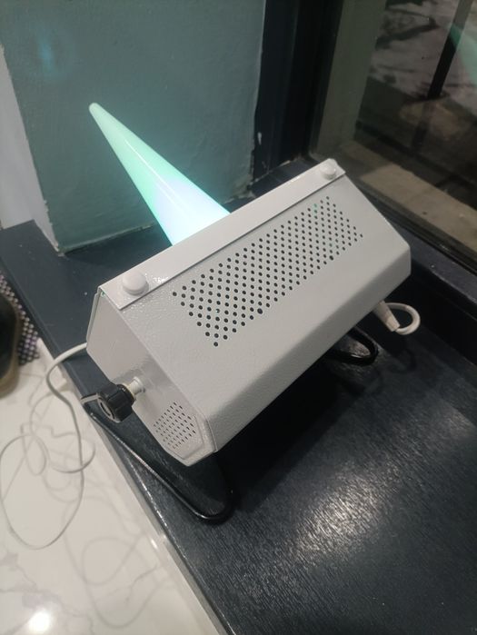 ультрафиолетовый кварцевый облучатель ОУФК-01 «Солнышко».