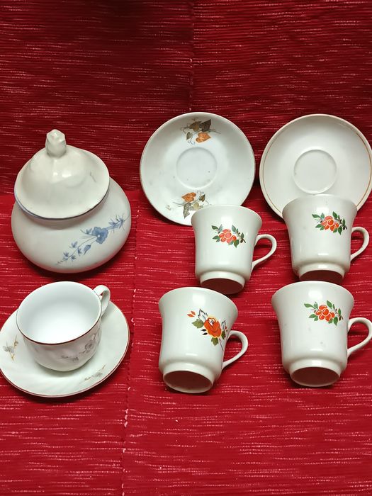 Лот Стар Български порцелан Китка