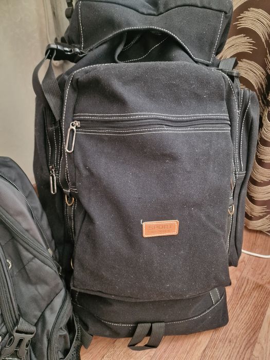 Продам рюкзаки портфели