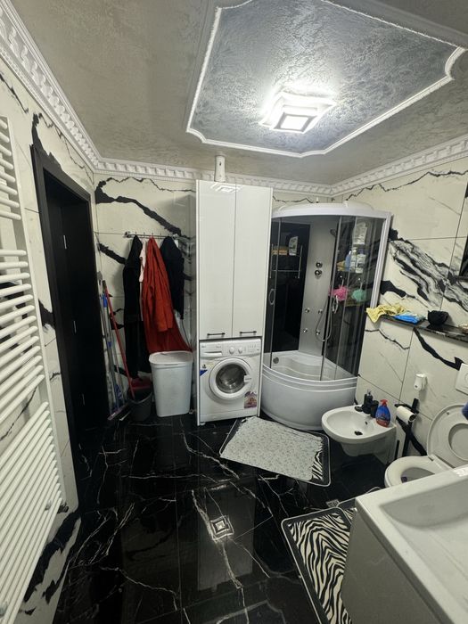 Vand casa la lebada sau schimb cu apartament