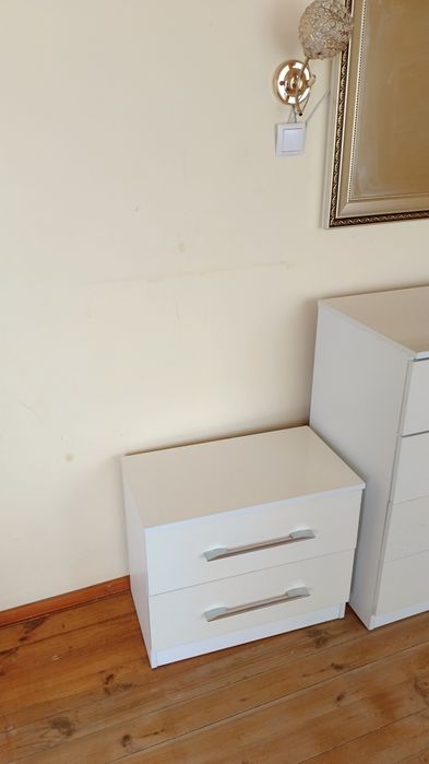 Кровать с тумбой