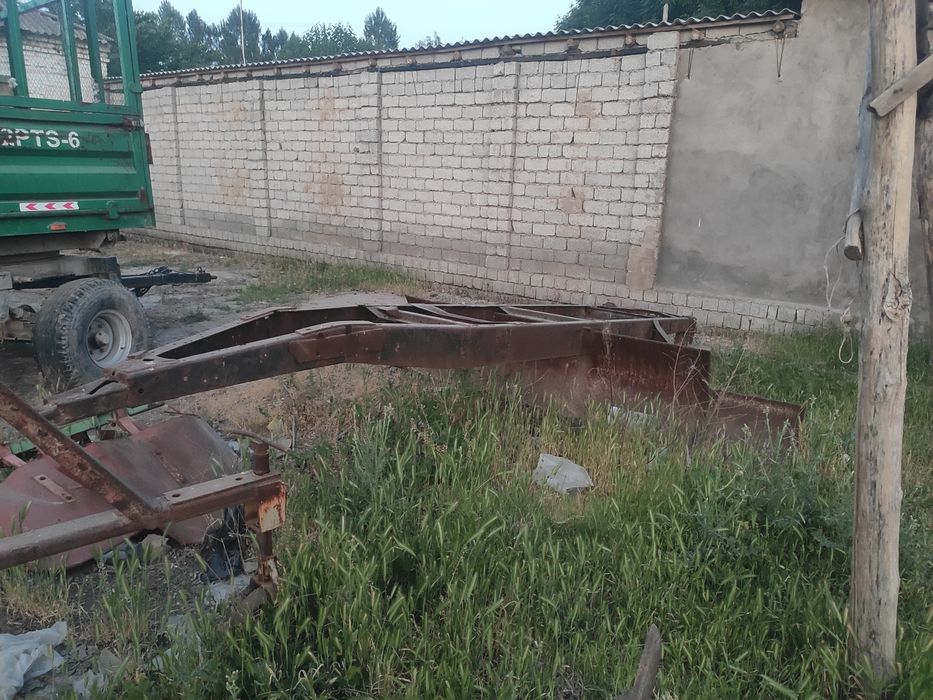 Dilnabaz yer tekislash uchun