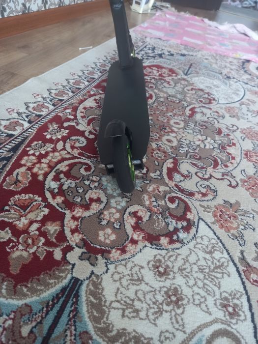 Трюкавой самакат продам 10500тг б/у