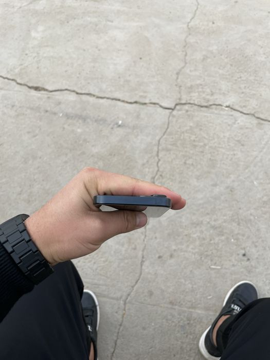 Iphone 13  ideal